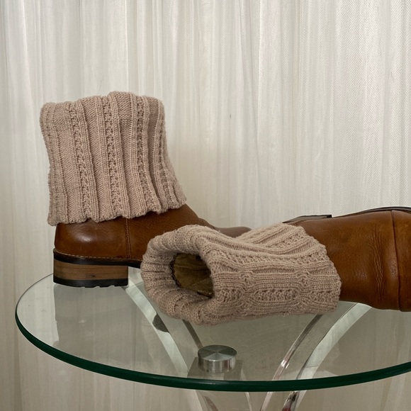 Kodiak Chelsea ankle distressed leather boots, colour cognac/tan knit top Size 7 - Picture 4 of 16